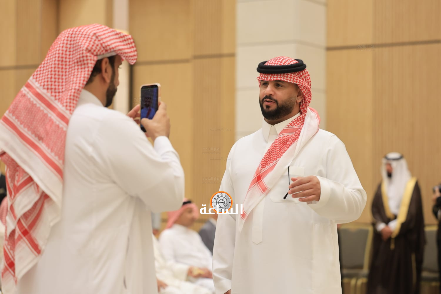 Madar Al-Saa Images 0.08351431490456518