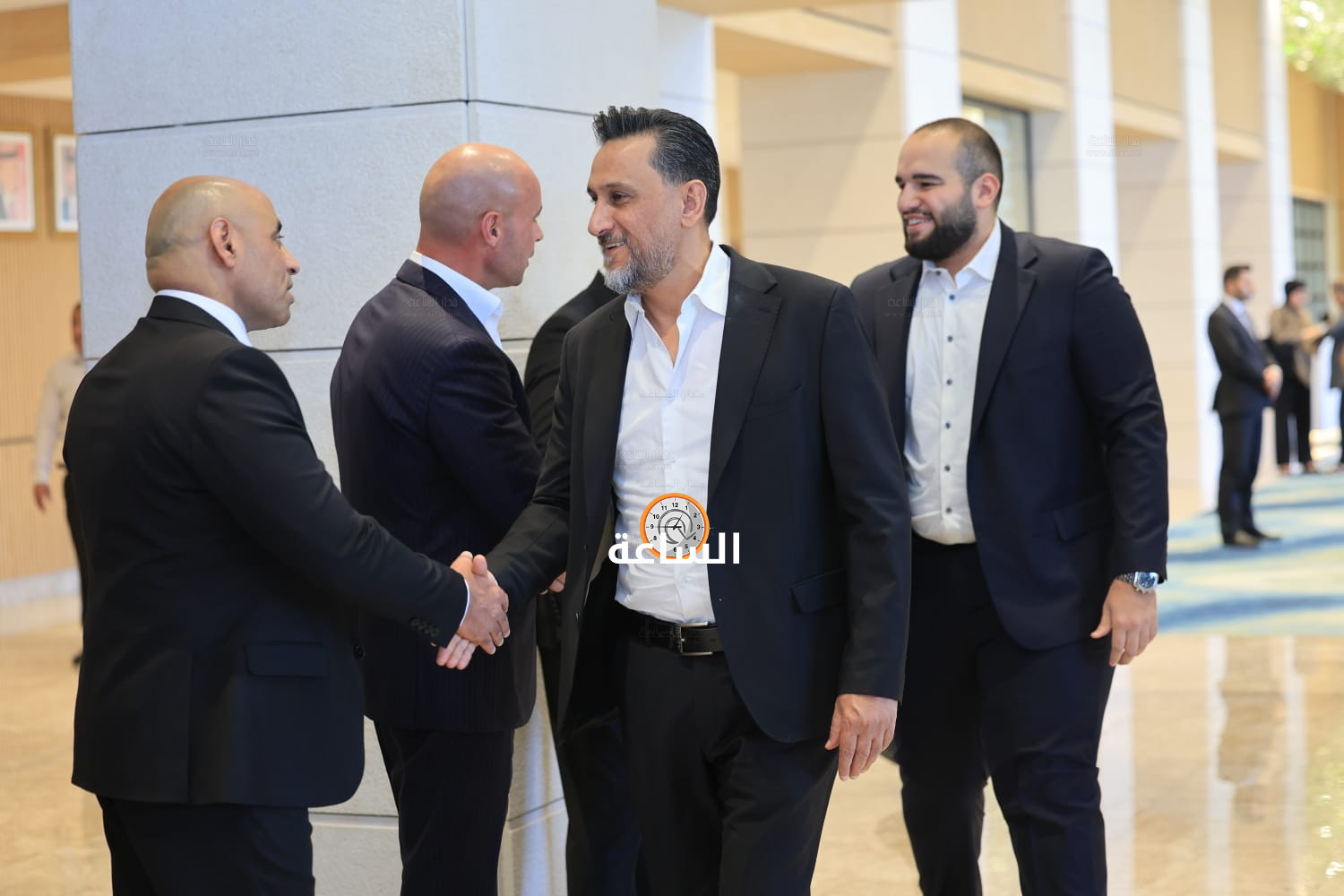 Madar Al-Saa Images 0.1782804291251392