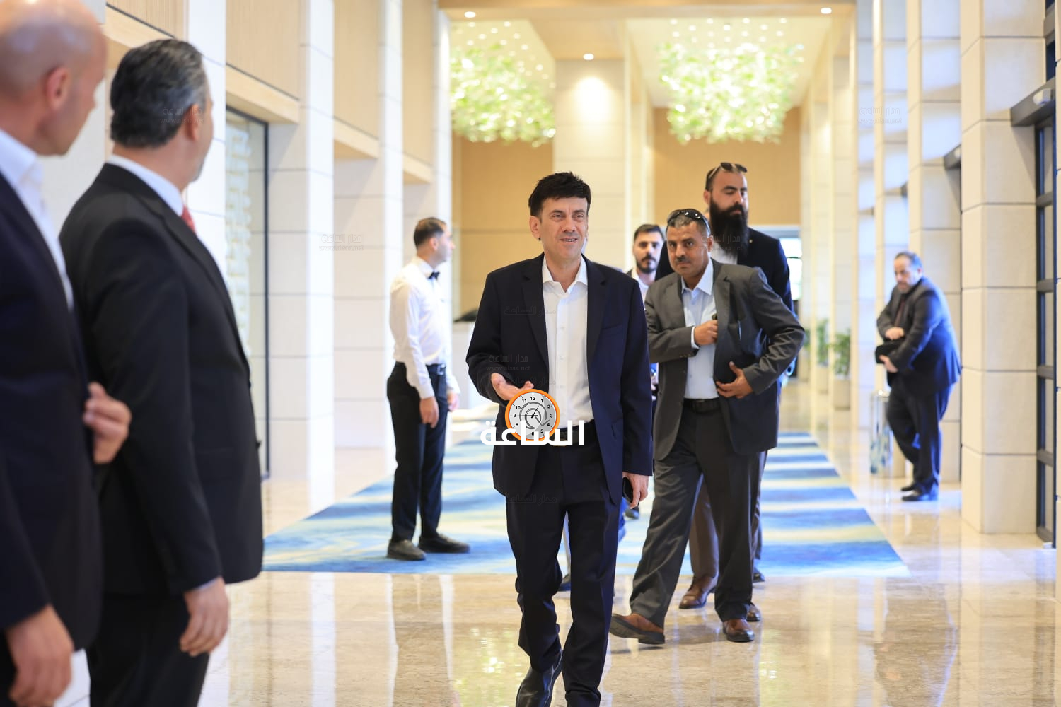 Madar Al-Saa Images 0.32925297284195987