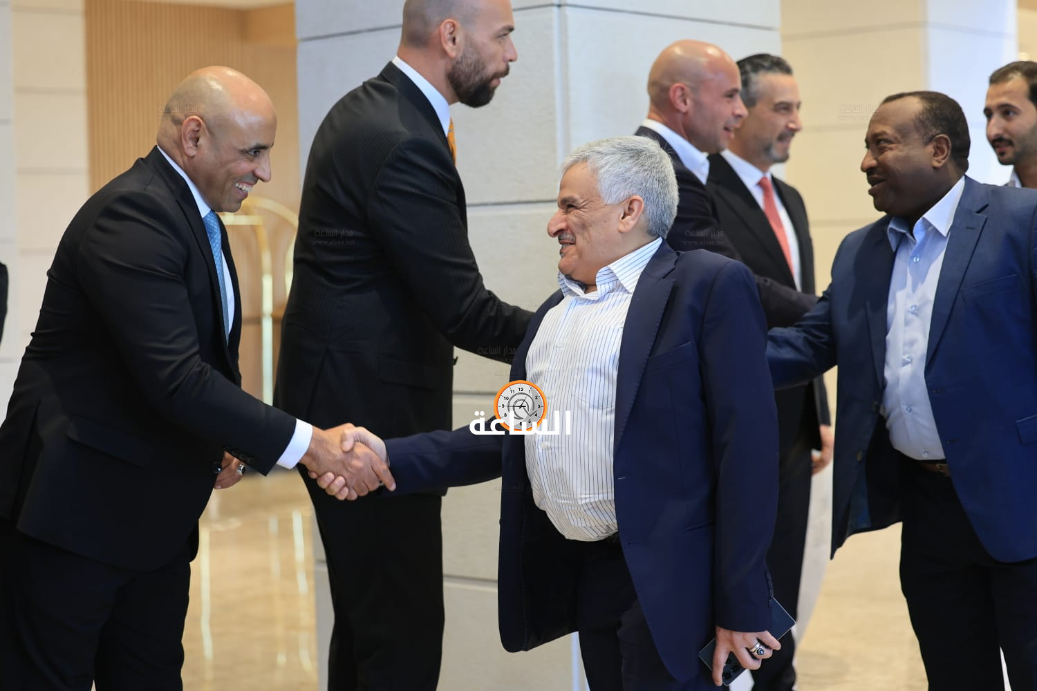 Madar Al-Saa Images 0.6975271536567734