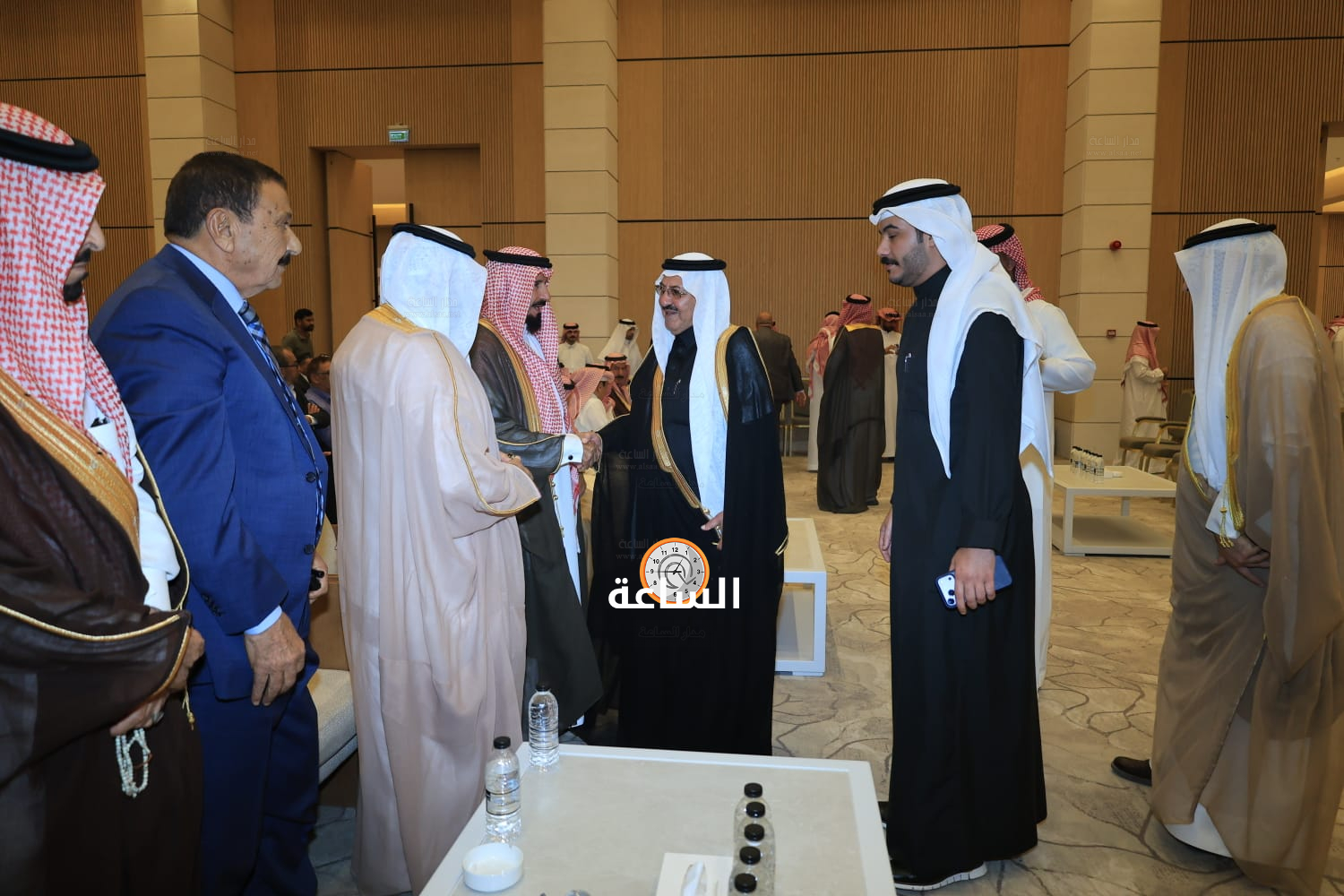 Madar Al-Saa Images 0.6590915262124565