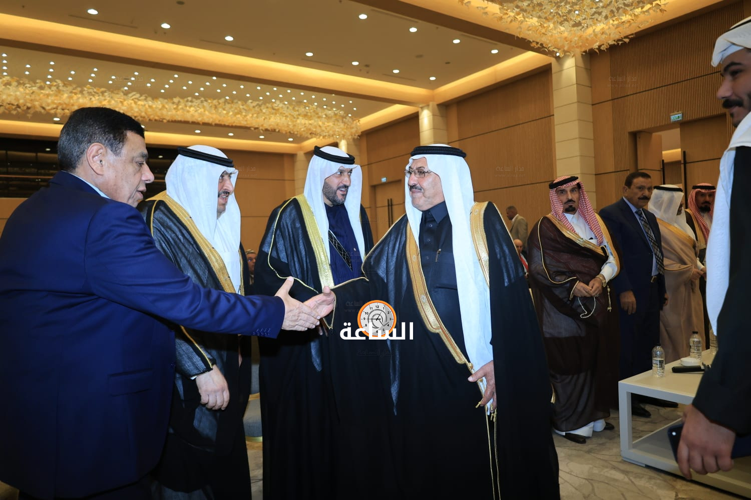 Madar Al-Saa Images 0.05570754398398703