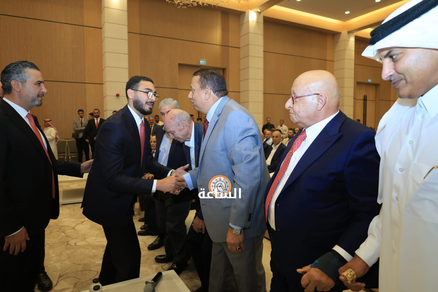 Madar Al-Saa Images 0.5551050768586255