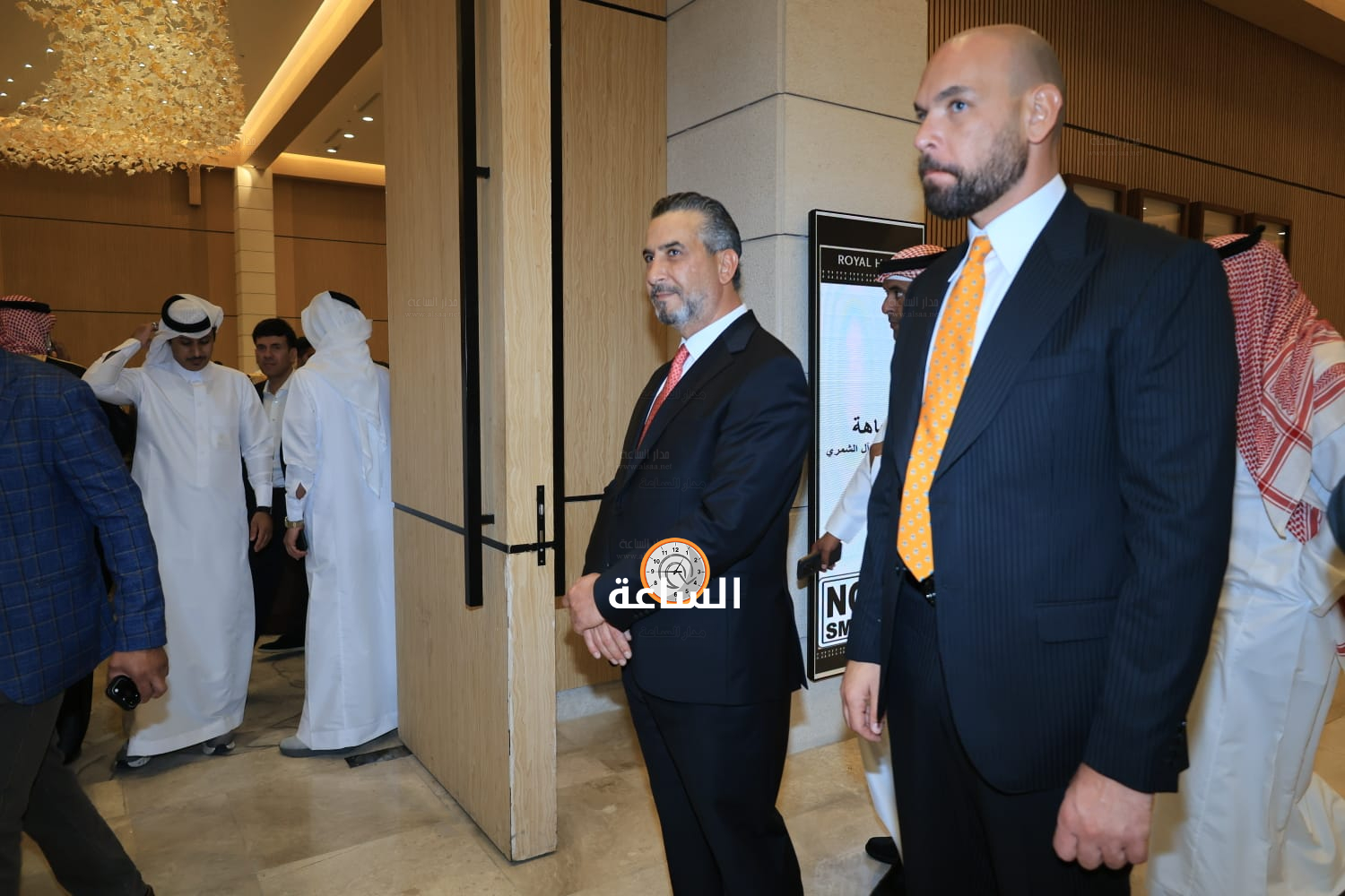 Madar Al-Saa Images 0.33638617925885994