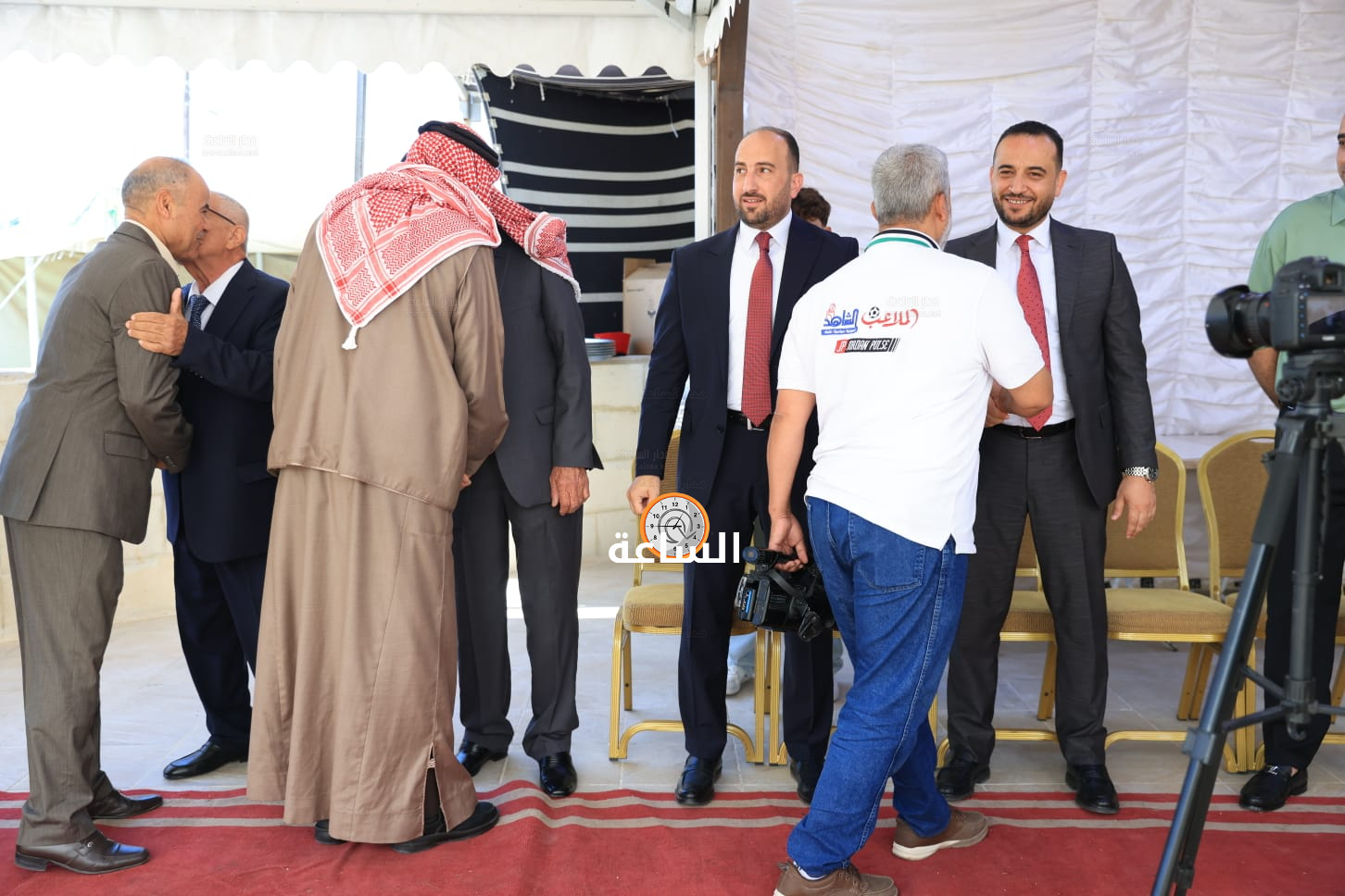 Madar Al-Saa Images 0.35780514804105457