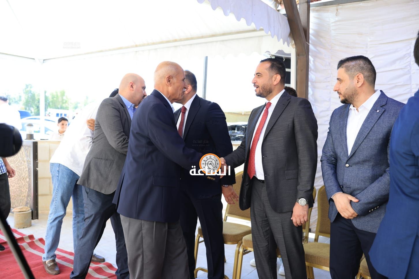 Madar Al-Saa Images 0.4538079589571786