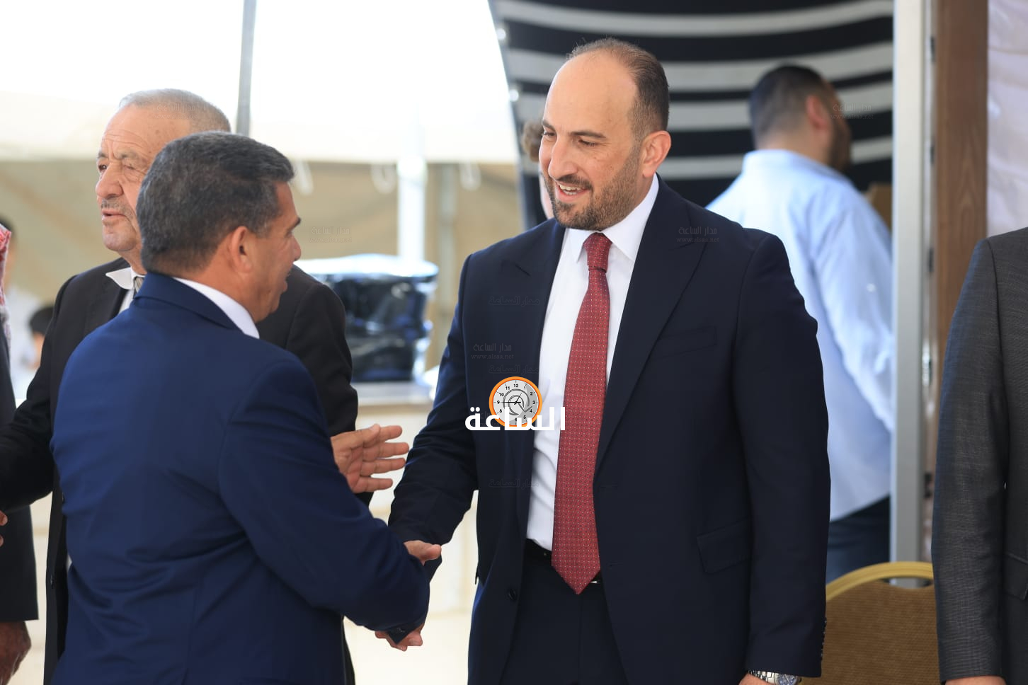 Madar Al-Saa Images 0.6563427955791288