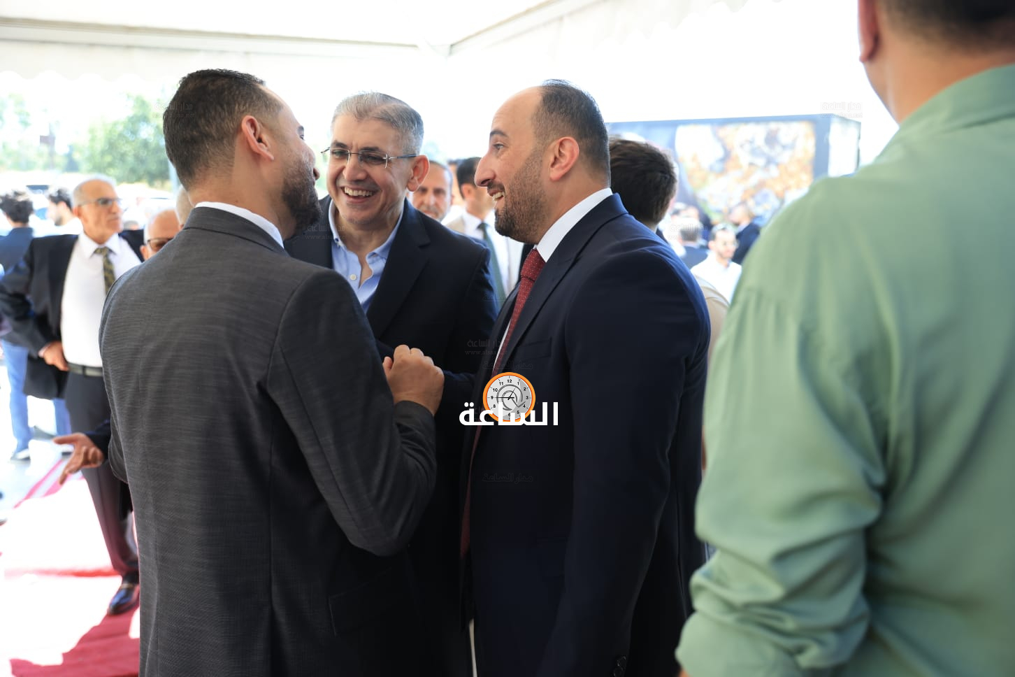 Madar Al-Saa Images 0.9831729314439202