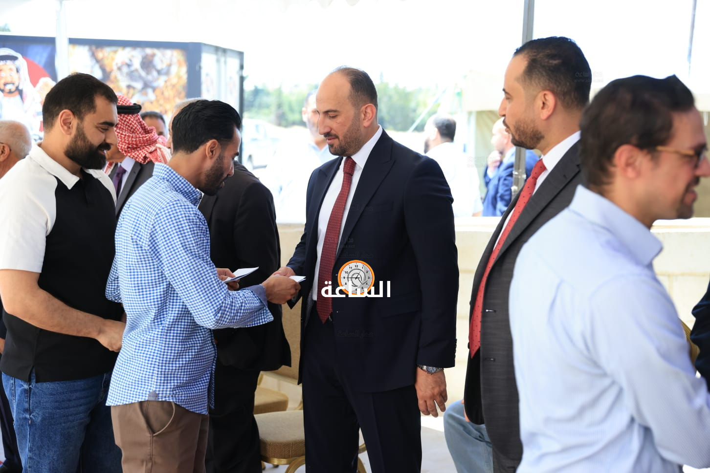 Madar Al-Saa Images 0.9064736394968422