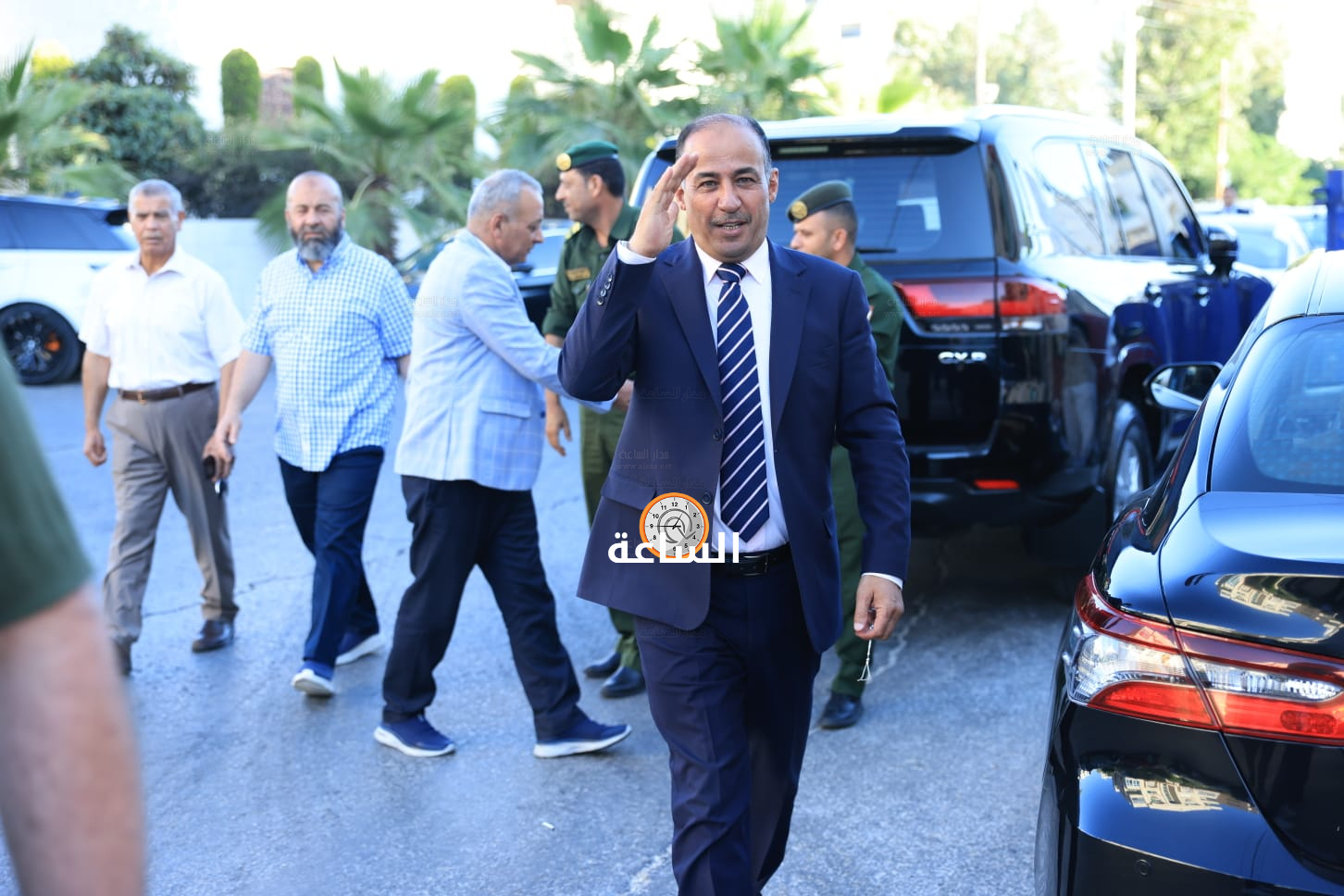 Madar Al-Saa Images 0.4294225614599946