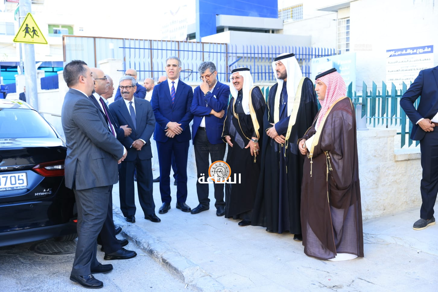 Madar Al-Saa Images 0.9724757845205829