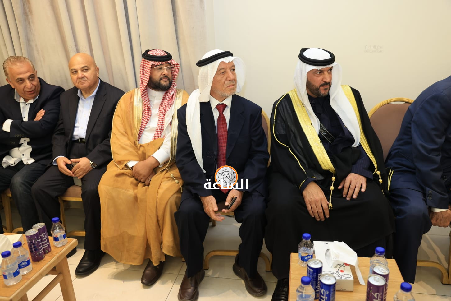 Madar Al-Saa Images 0.39398375657526996