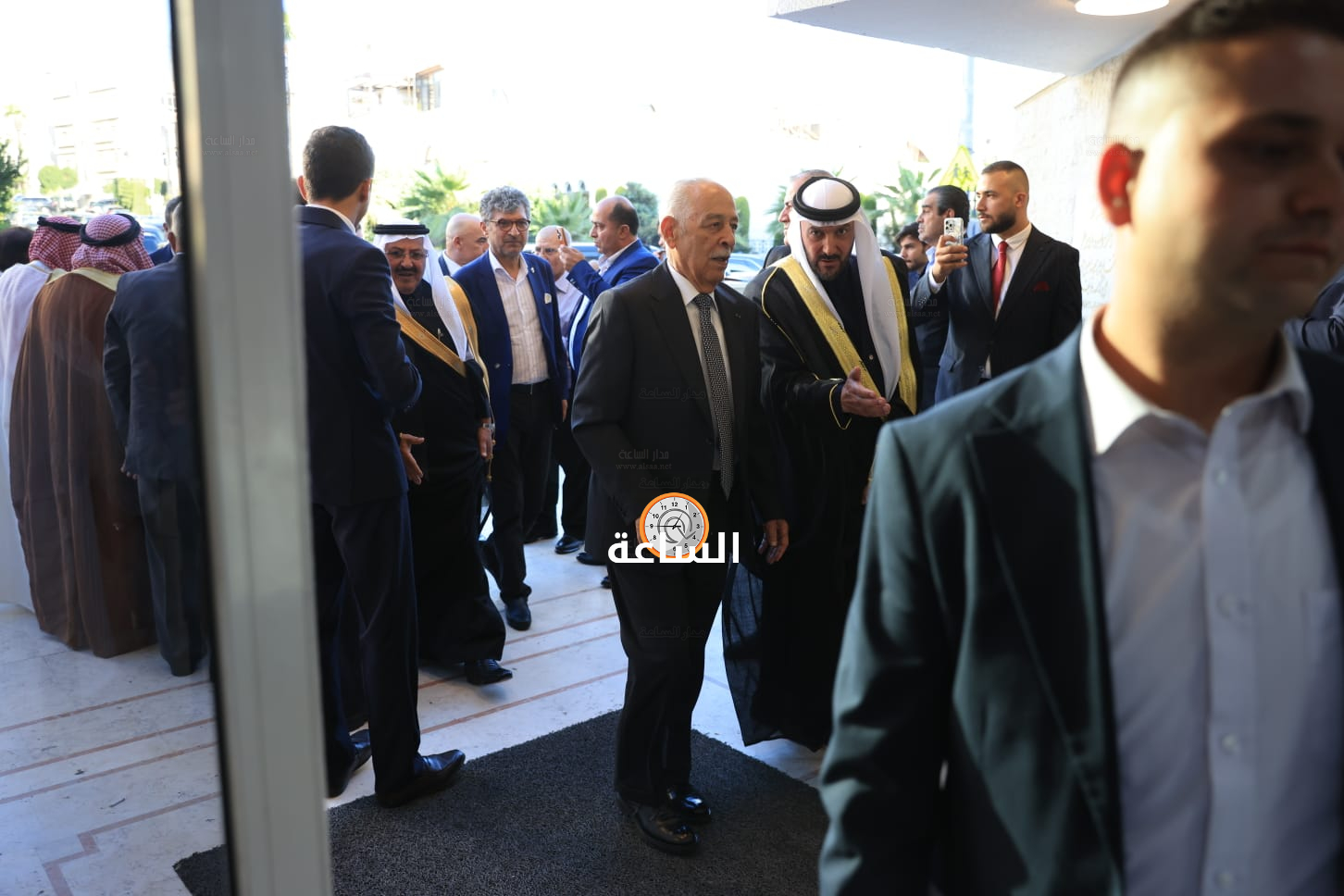 Madar Al-Saa Images 0.055010774346853086
