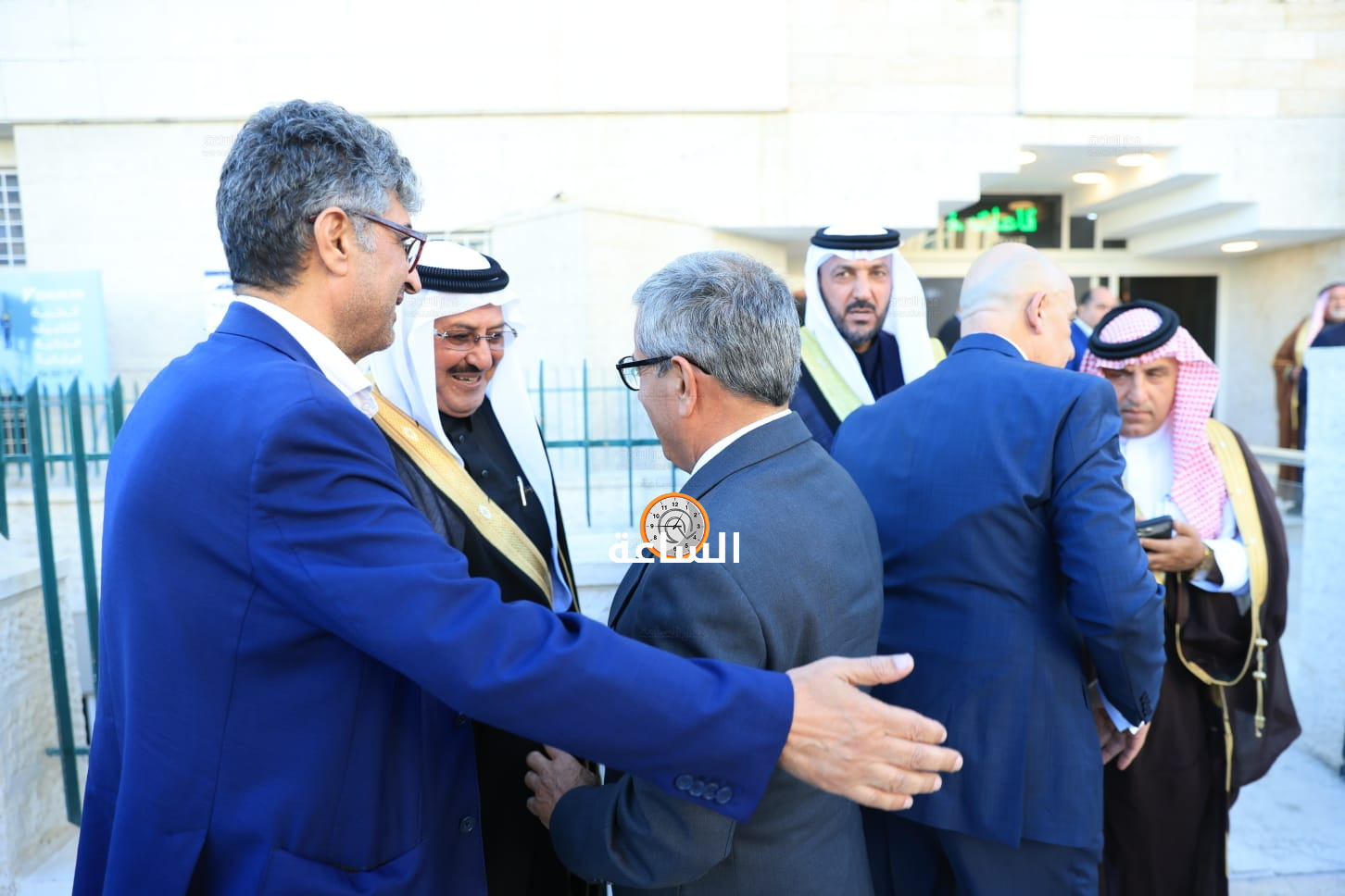 Madar Al-Saa Images 0.7407650650426332