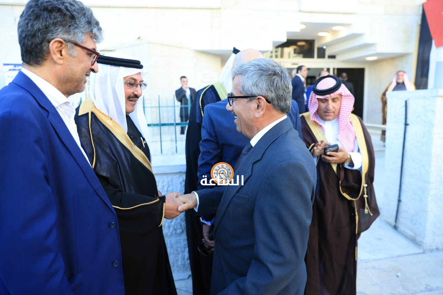 Madar Al-Saa Images 0.5279215600241878