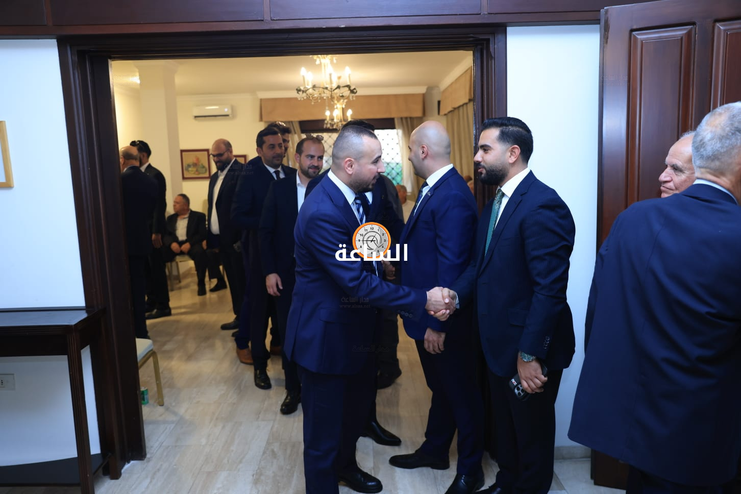 Madar Al-Saa Images 0.0003482354684736233