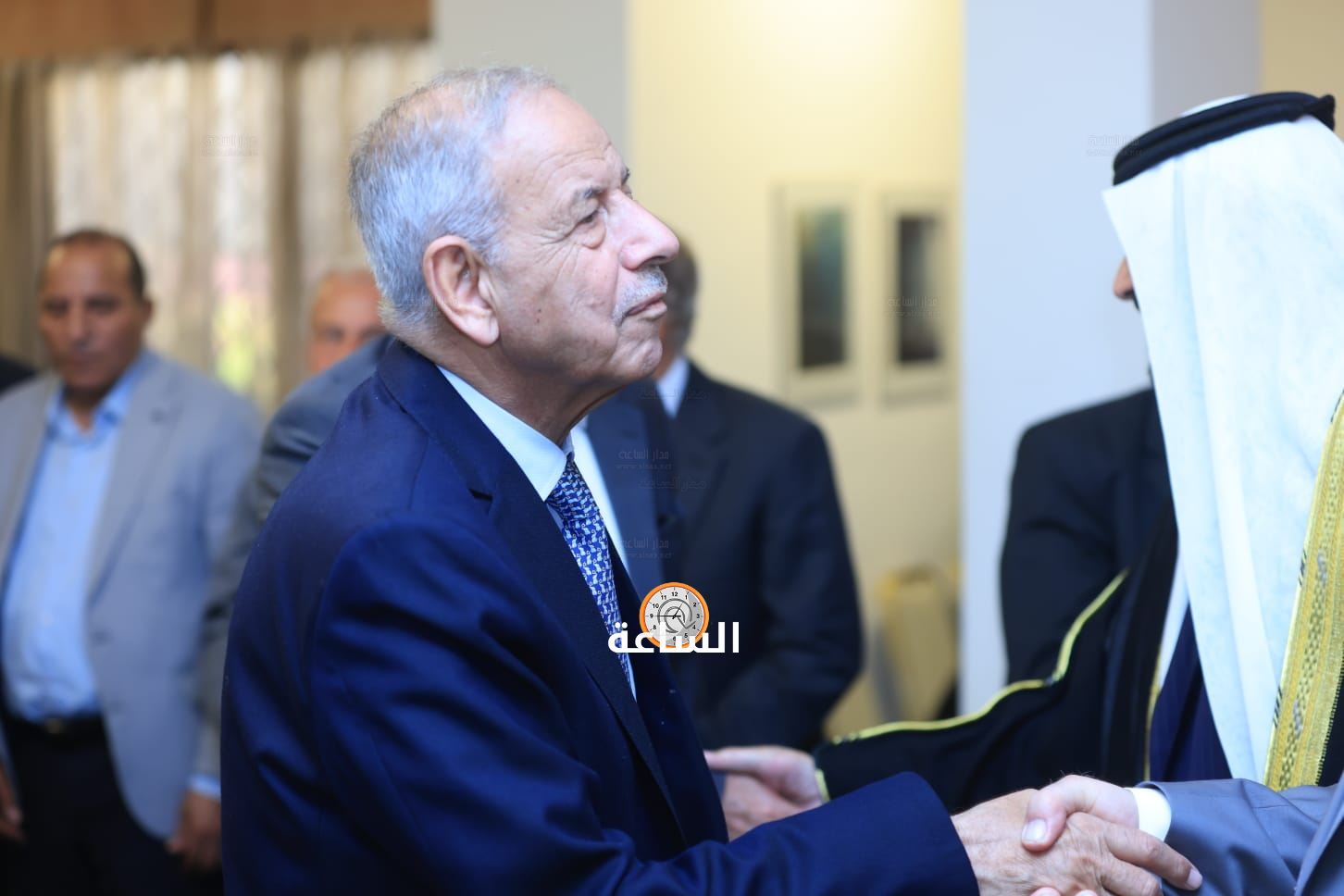 Madar Al-Saa Images 0.7277996116438324