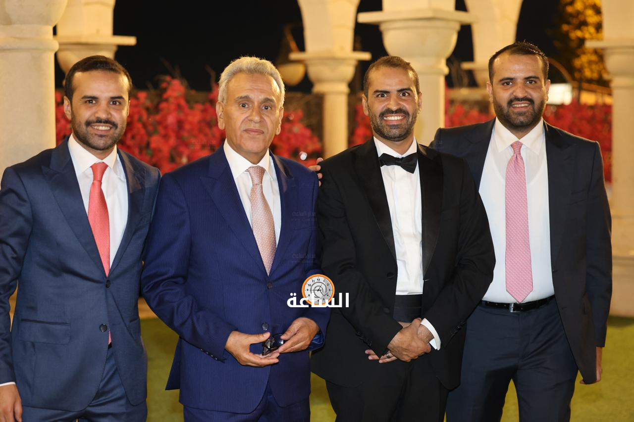 Madar Al-Saa Images 0.42169745083222887