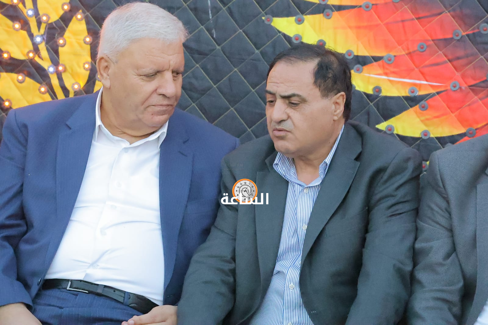 Madar Al-Saa Images 0.04015481357745099