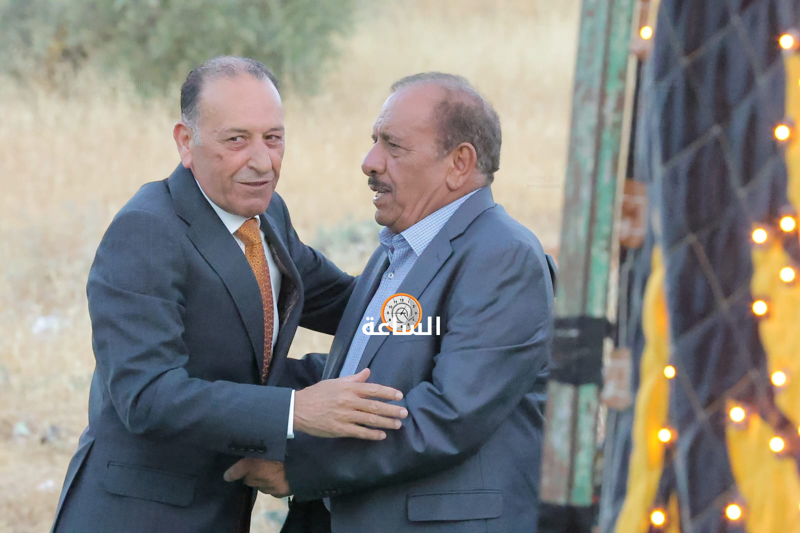 Madar Al-Saa Images 0.8385849770176181