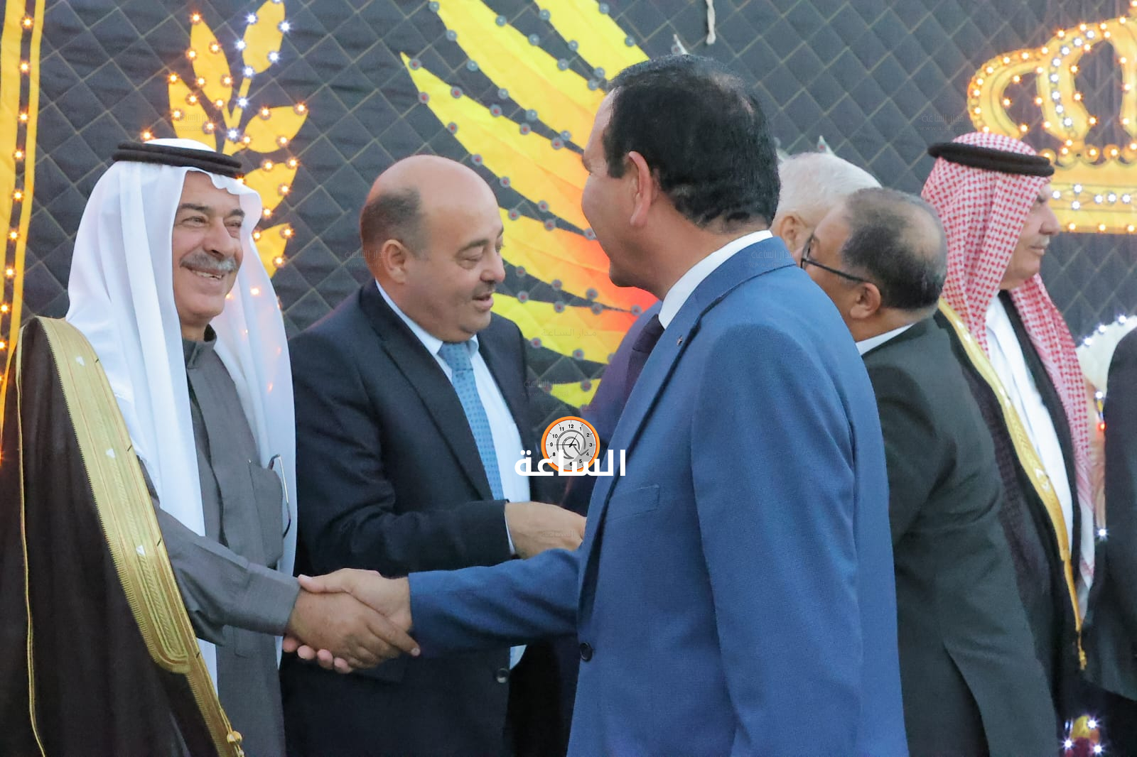Madar Al-Saa Images 0.7421033158950796