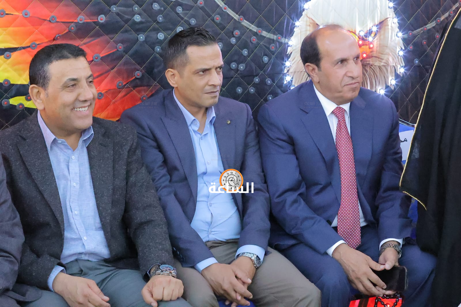 Madar Al-Saa Images 0.982086419352846
