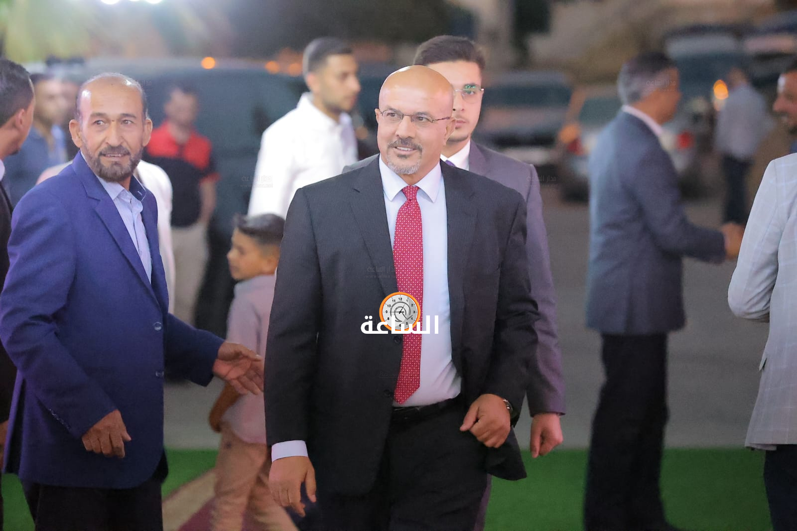 Madar Al-Saa Images 0.9926143058948093