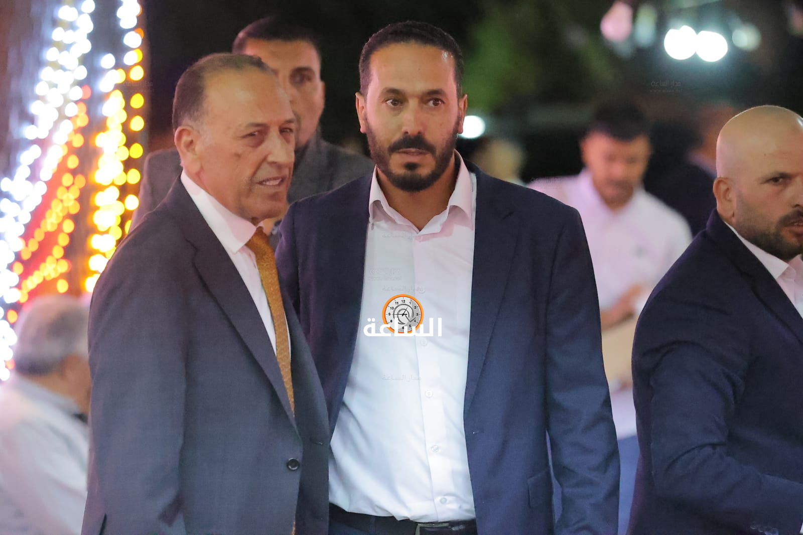 Madar Al-Saa Images 0.2048117755101021