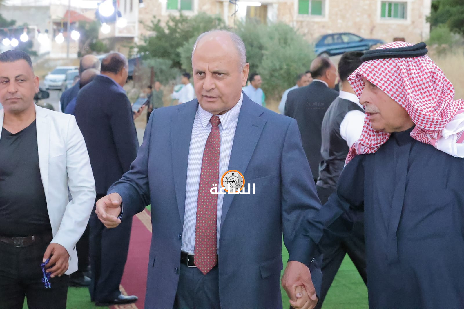 Madar Al-Saa Images 0.5908107706237321