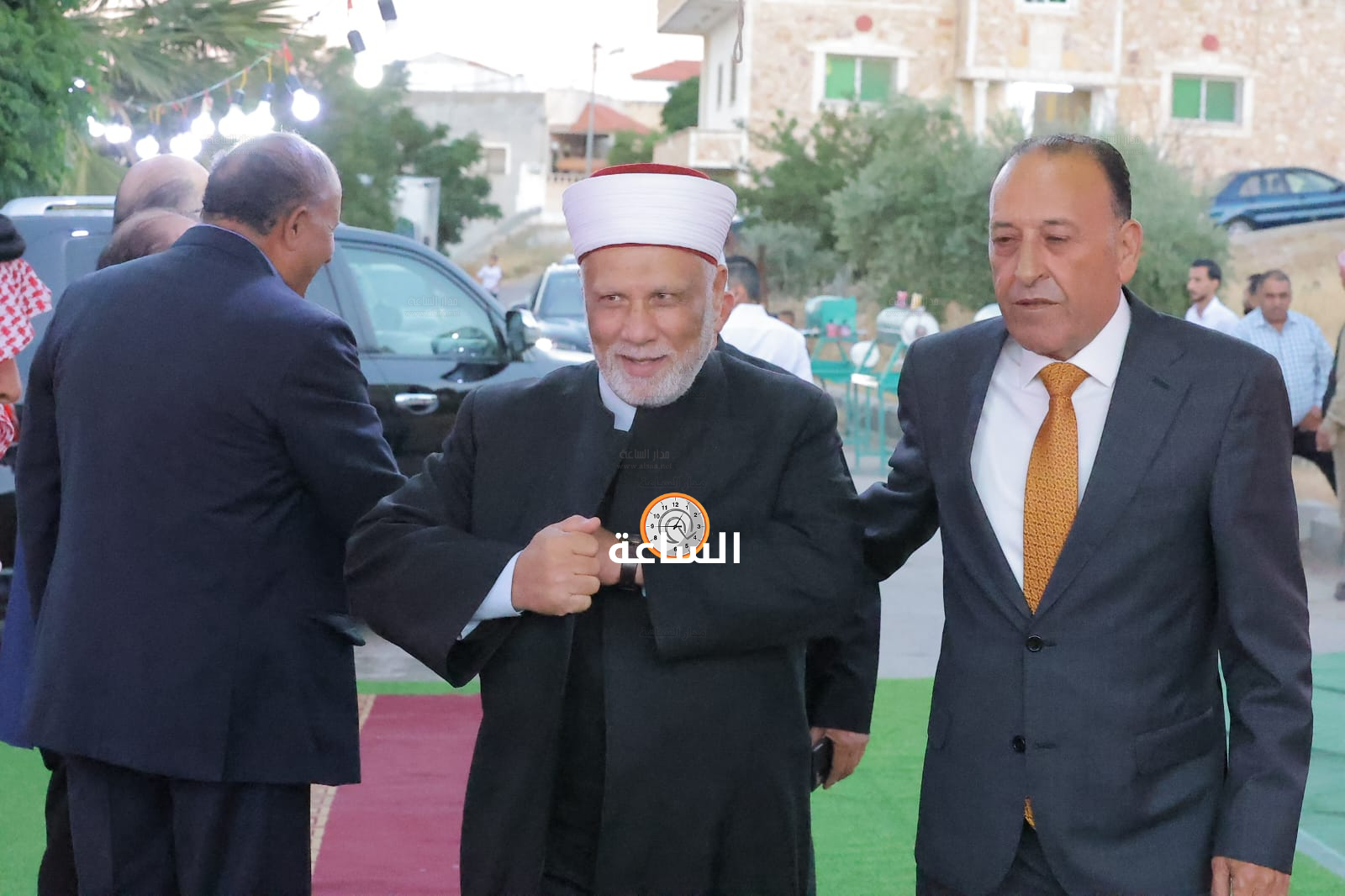 Madar Al-Saa Images 0.48002964298470363