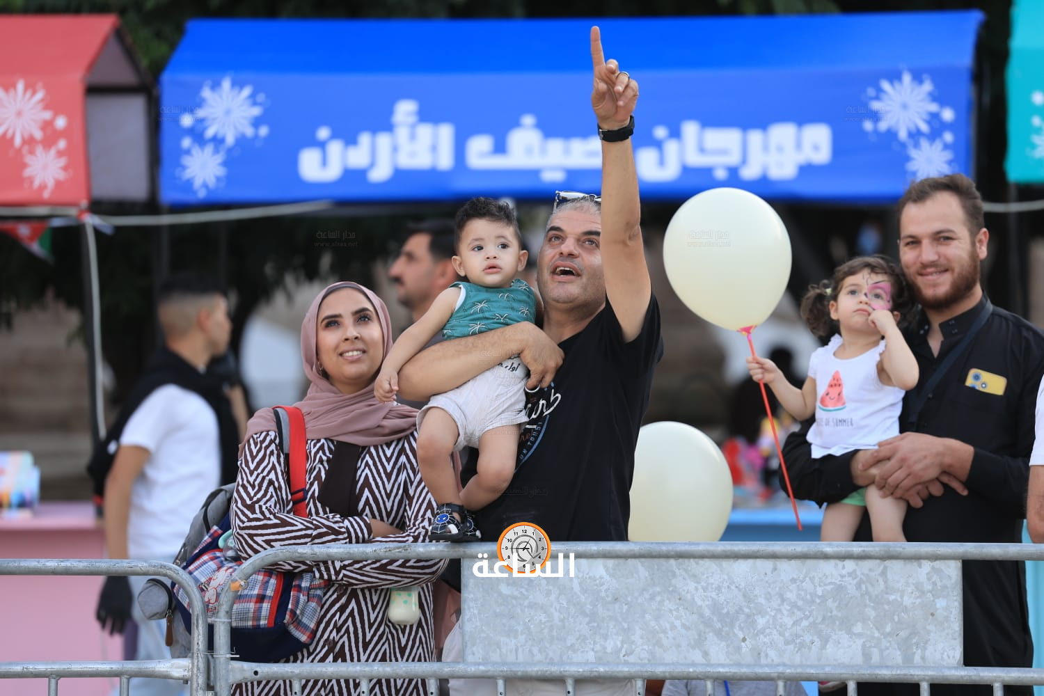 Madar Al-Saa Images 0.7621416903636924
