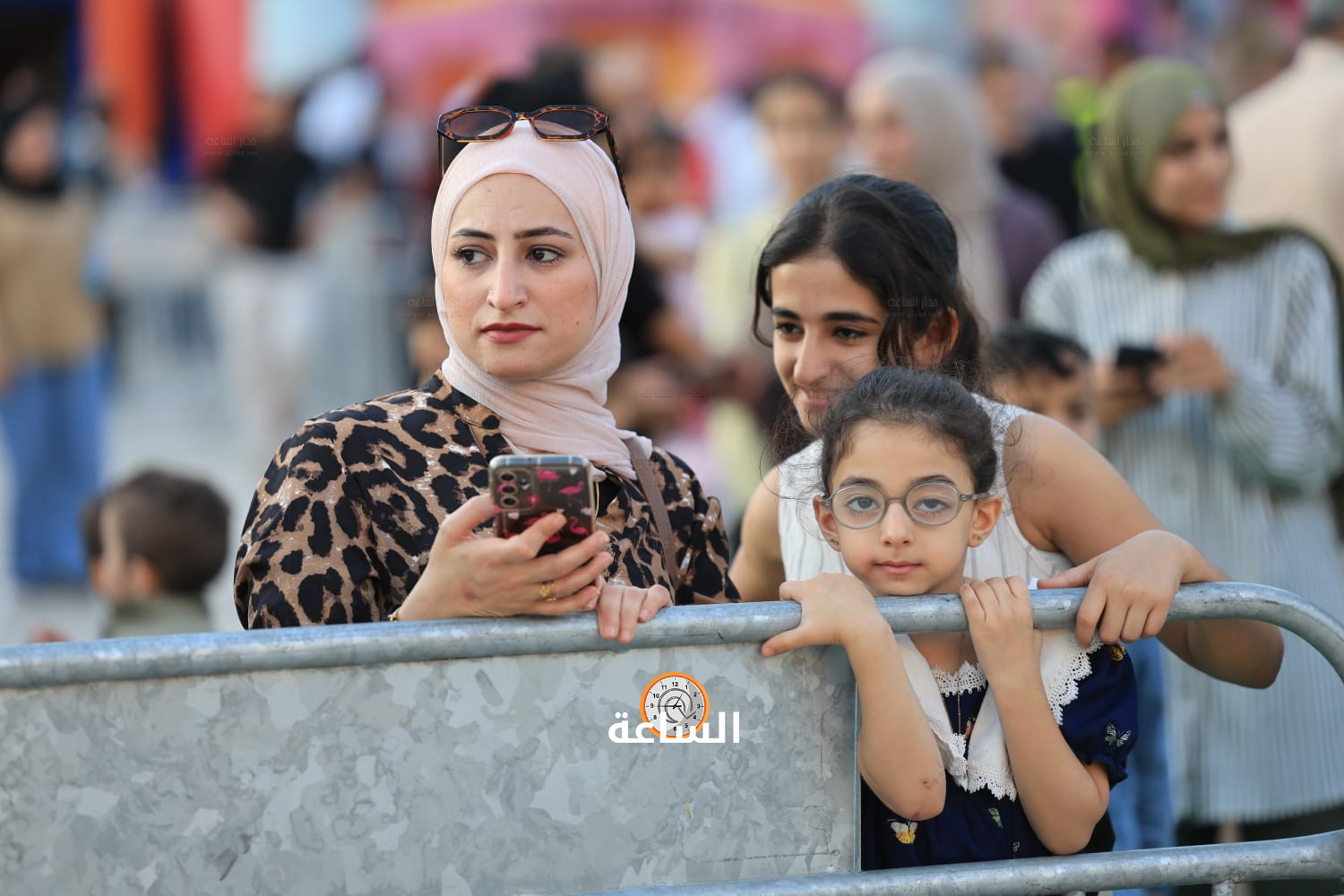 Madar Al-Saa Images 0.32389832461958357