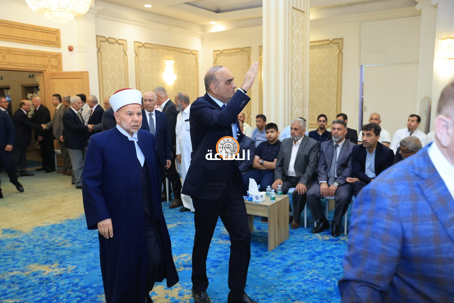 Madar Al-Saa Images 0.9554601943631875