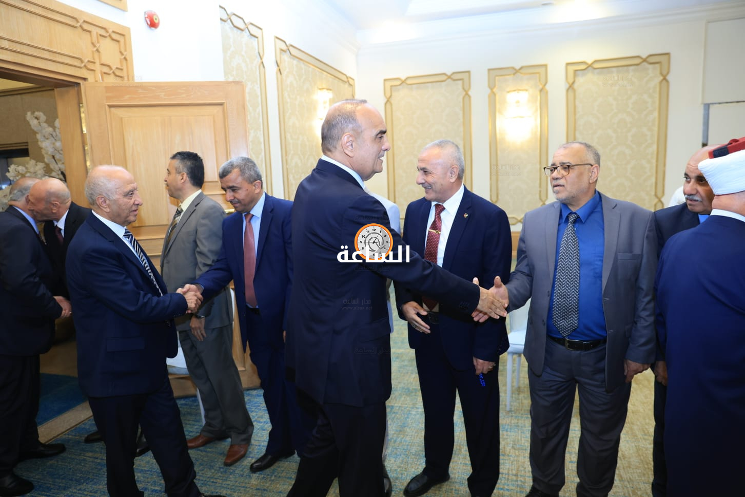 Madar Al-Saa Images 0.5006841945237851