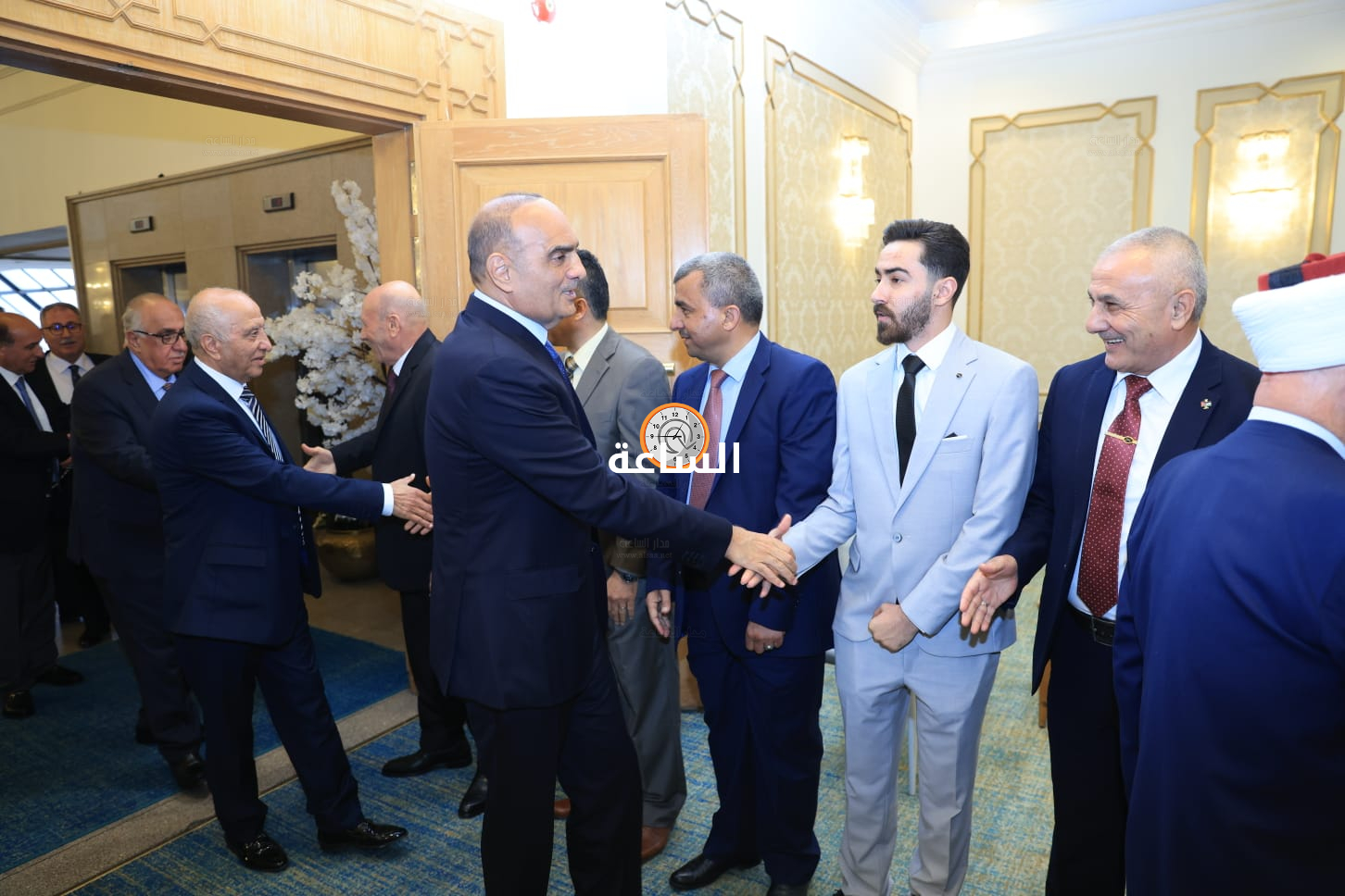 Madar Al-Saa Images 0.2513107411875274