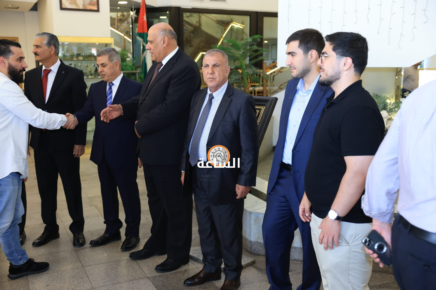 Madar Al-Saa Images 0.2602739834318182