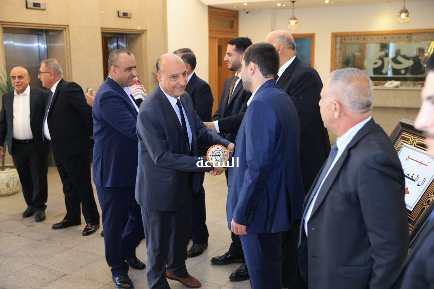 Madar Al-Saa Images 0.1353474677284099