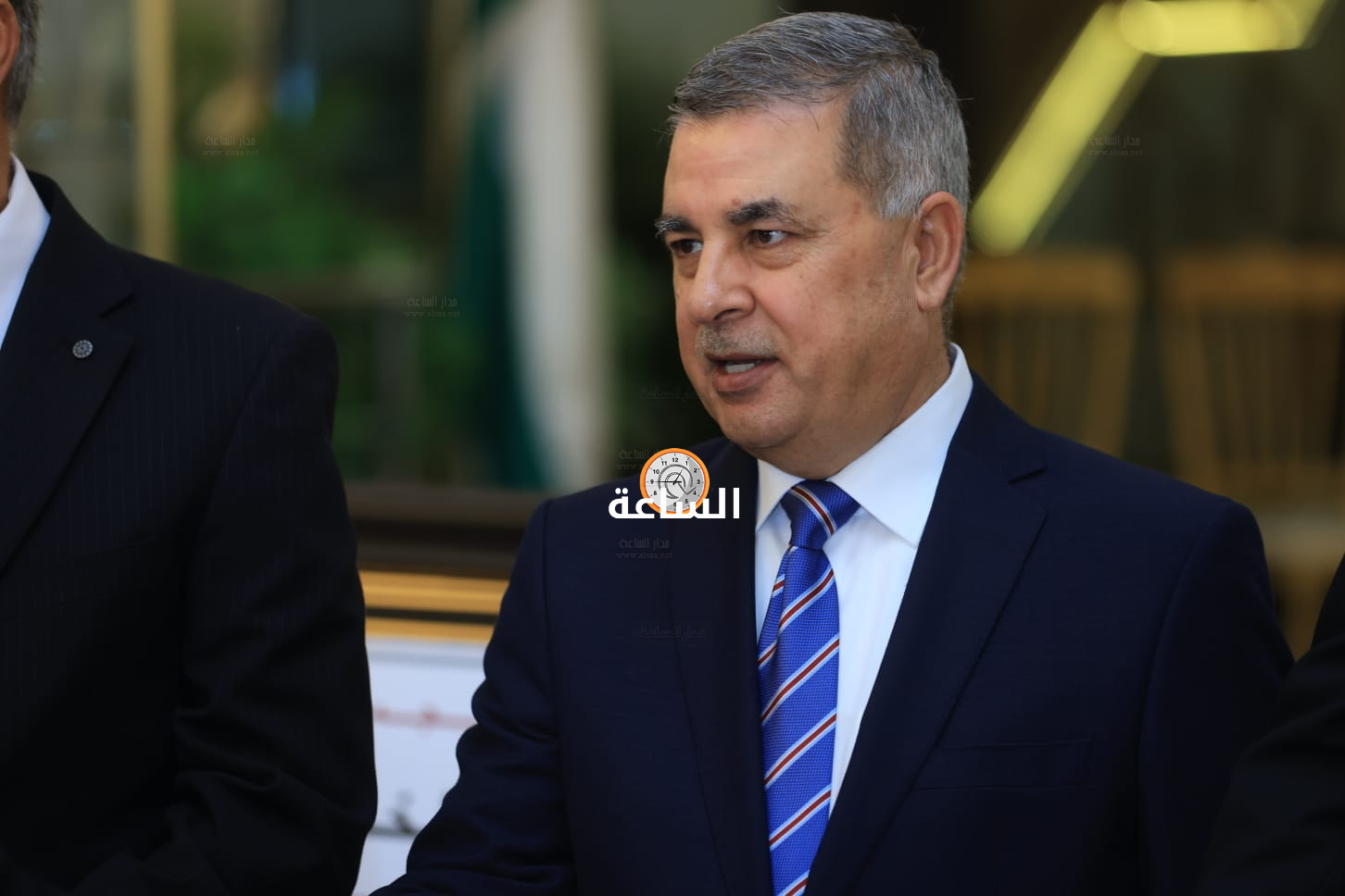 Madar Al-Saa Images 0.4829420587520439