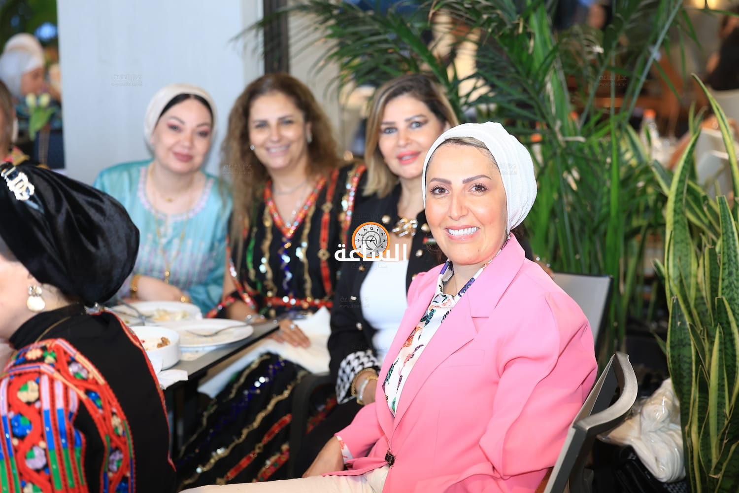 Madar Al-Saa Images 0.4010267310897563