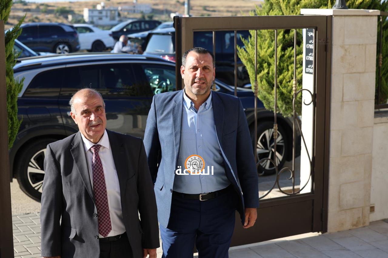 Madar Al-Saa Images 0.9696157644896319