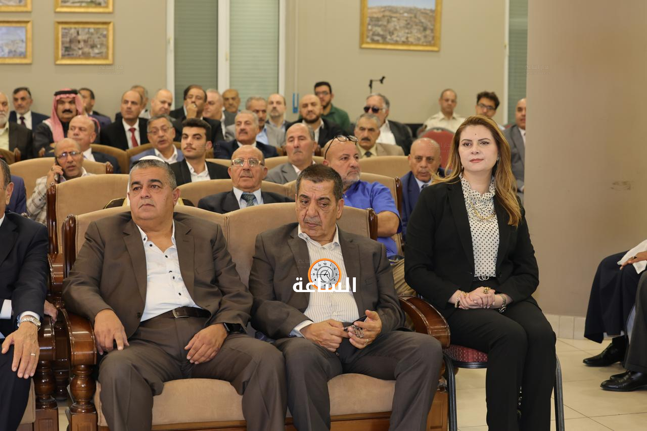 Madar Al-Saa Images 0.9793782305436305