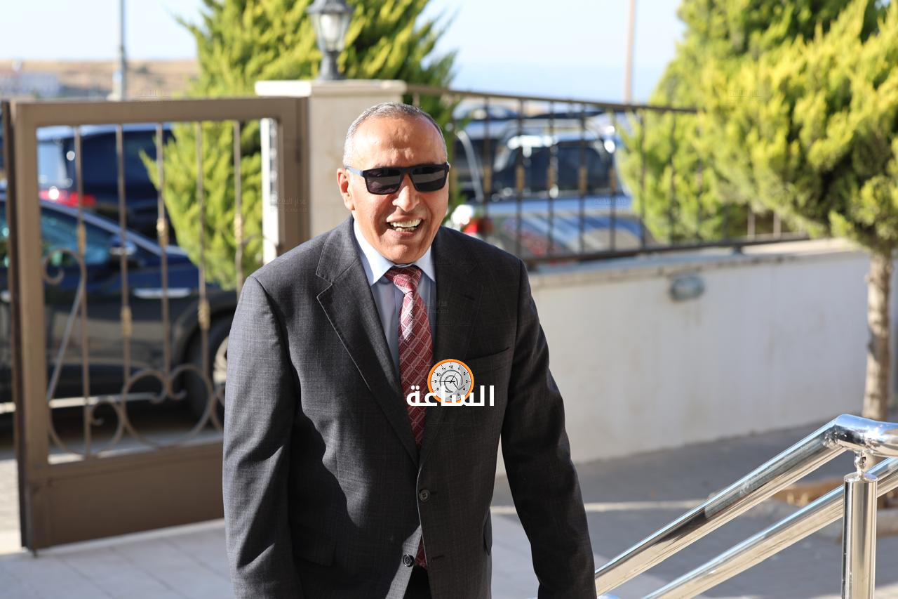 Madar Al-Saa Images 0.4889770945668215