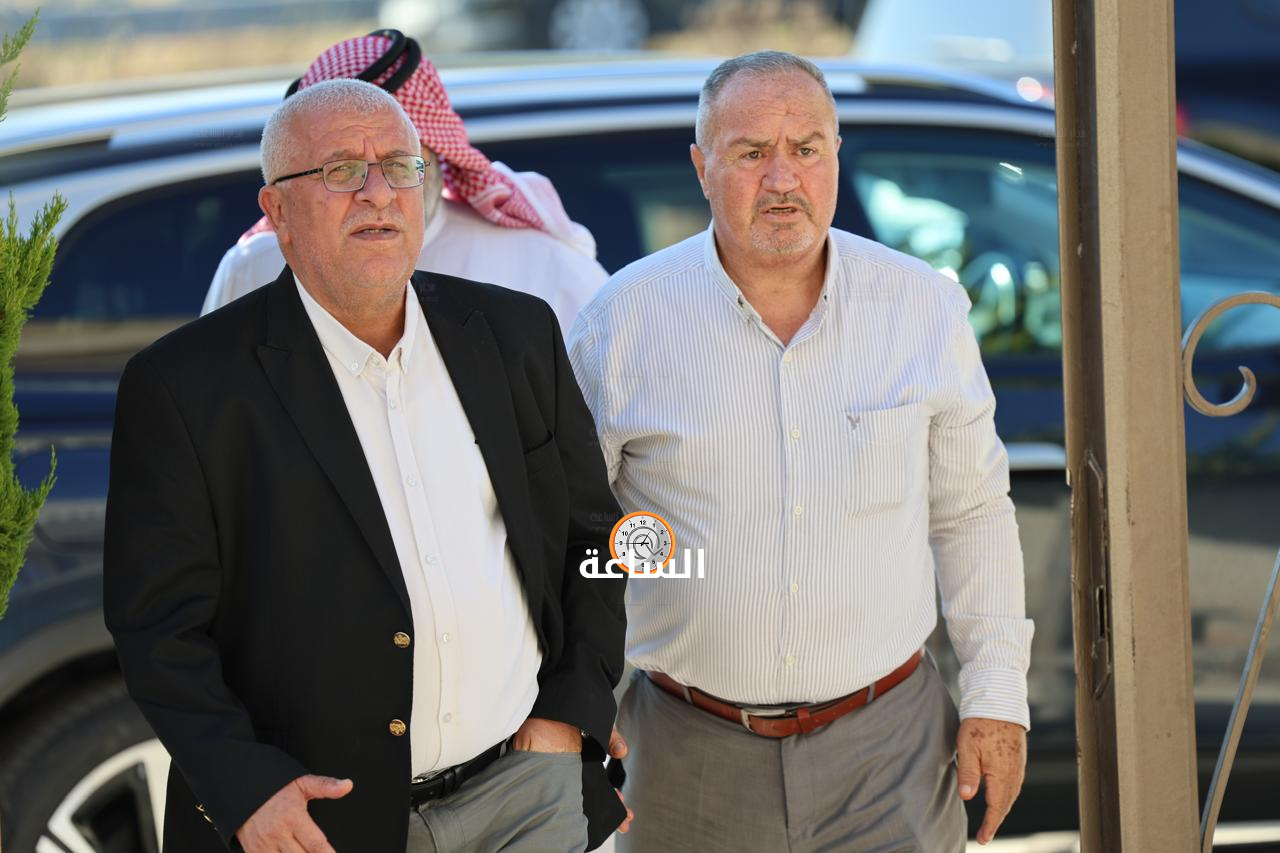 Madar Al-Saa Images 0.5841167809860146