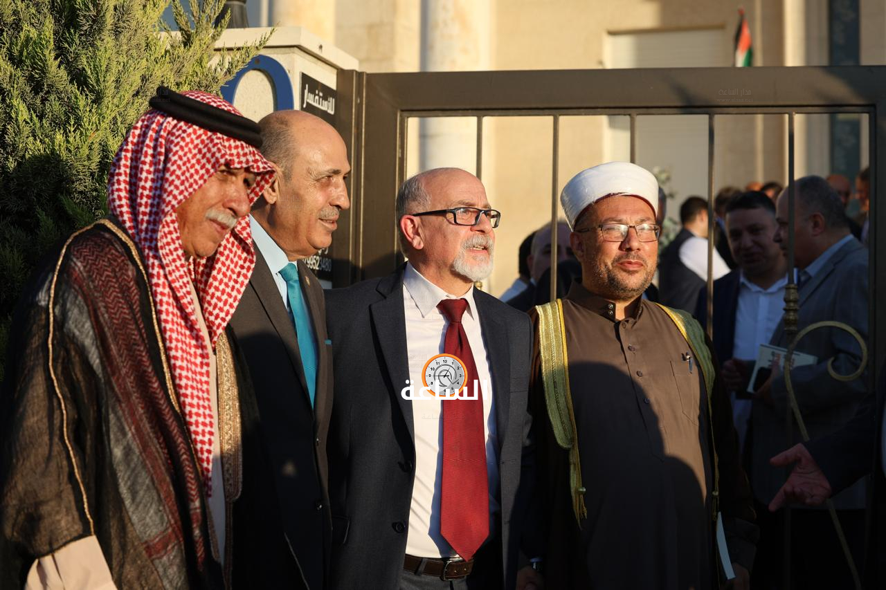 Madar Al-Saa Images 0.7758966684122458