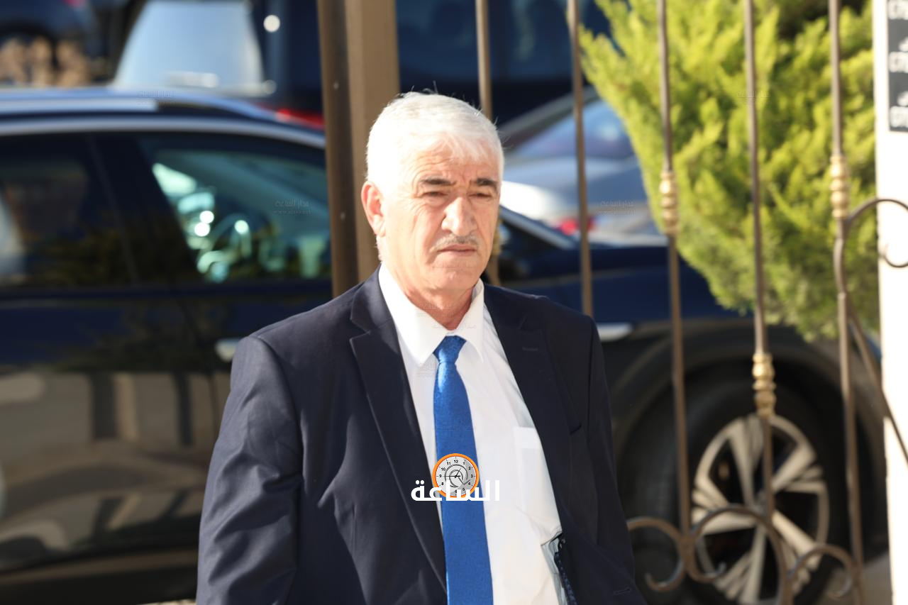 Madar Al-Saa Images 0.42465579816211974