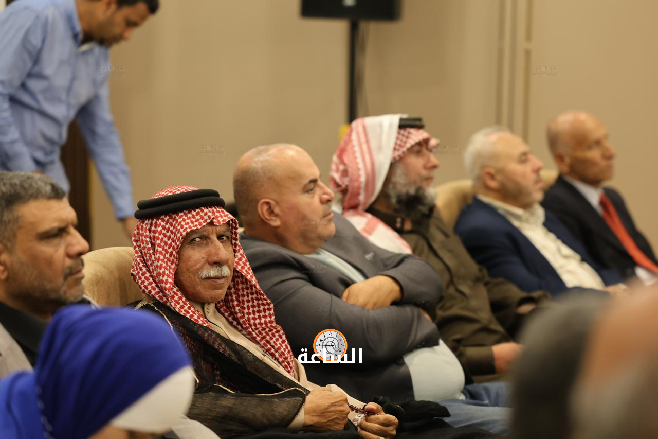 Madar Al-Saa Images 0.38123170095424497