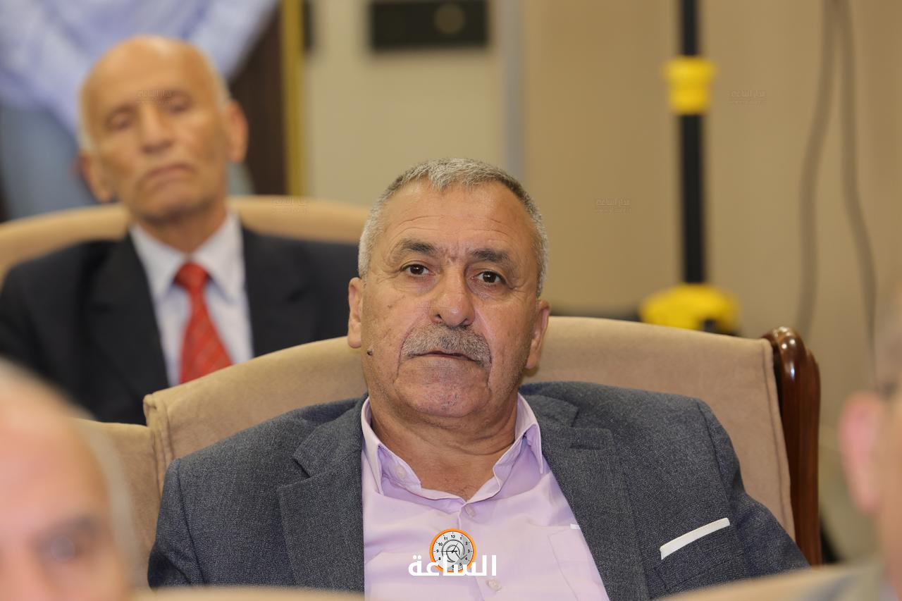 Madar Al-Saa Images 0.13045692043006152