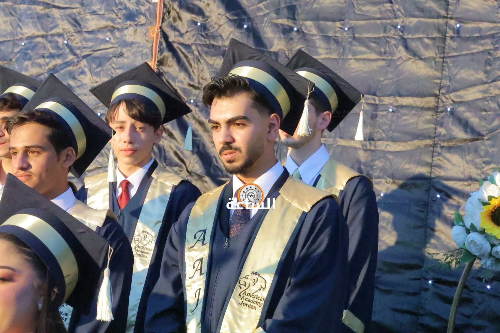 Madar Al-Saa Images 0.553922960602051