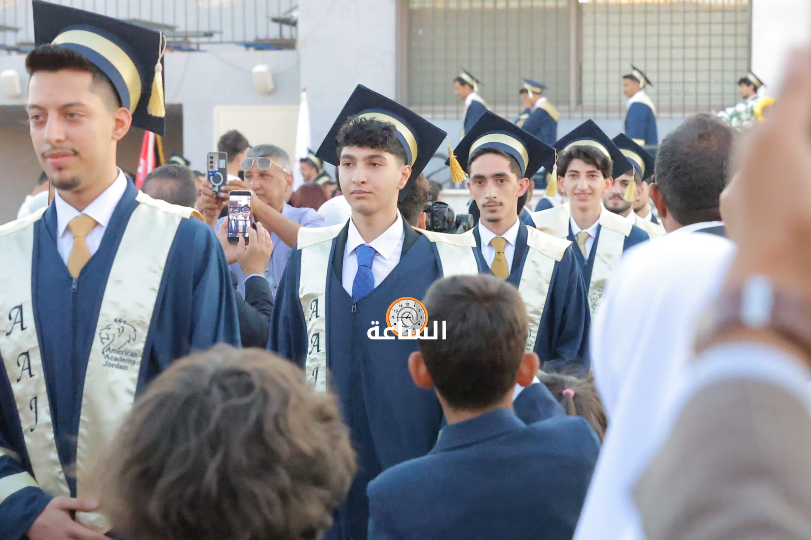 Madar Al-Saa Images 0.1729408513752091