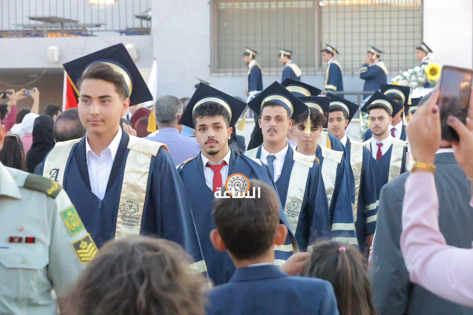 Madar Al-Saa Images 0.6517595047744111